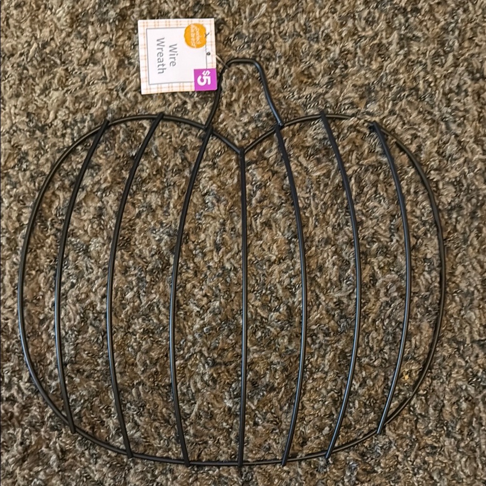 Black Wire Pumpkin Wreath